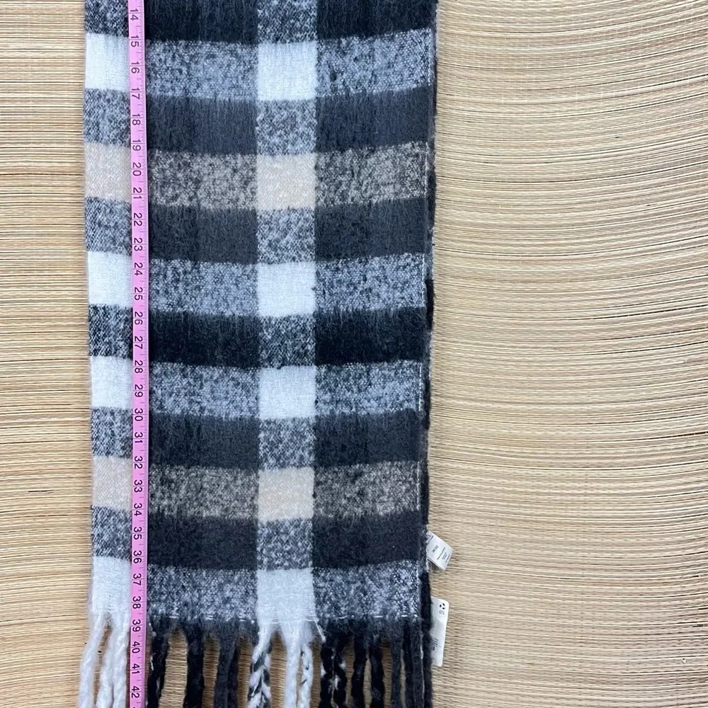 a.n.a. NWT Plush Plaid Brushed Blanket Scarf Wraps